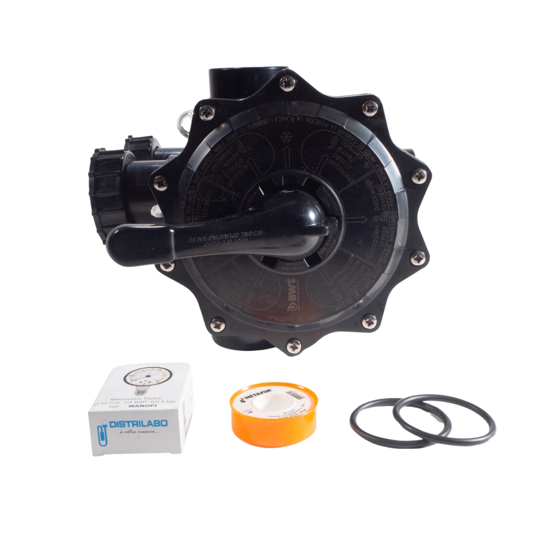 Vanne 6 voies pour cuve de filtration RTM avec accessoires