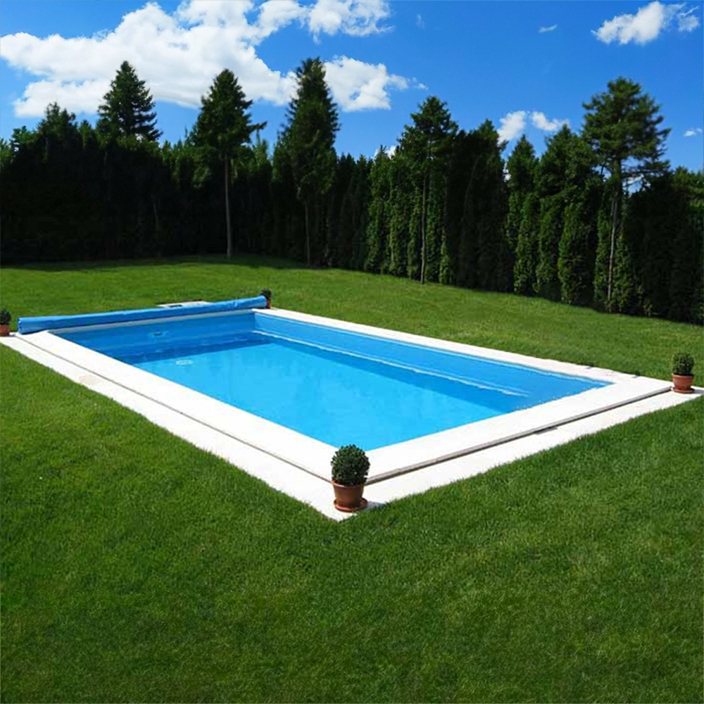 Piscine en polystyrène expansé set de base sans échelle dans la verdure